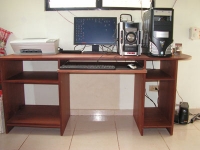 computer desk (wood sapelly) - 12000 pesos, yury161@hotmail.com or 809395 1397
http://www.woodkitchen.net16.net/