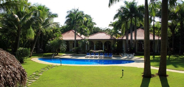 Exquisite 5 bed oceanview villa vacation rental in Sosua