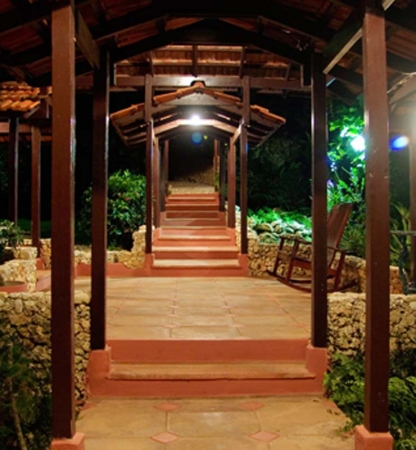 Luxury 10 bed oceanside villa vacation rental in Cabrera