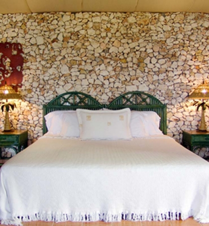 Luxury 10 bed oceanside villa vacation rental in Cabrera