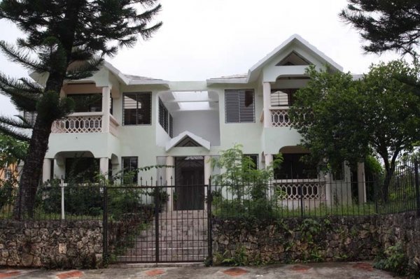 Large 2 bed apartment vacation rental in Sosua